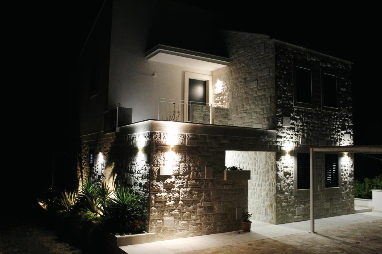 Villa Vera 로비스테 외부 사진