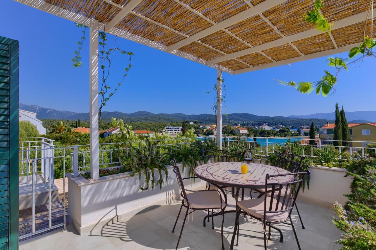 Villa Vera 로비스테 외부 사진